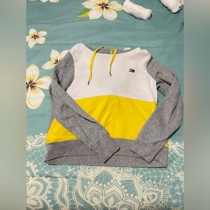 Grey, Yellow, White Tommy Hilfiger Size Medium Girls Hoodie.